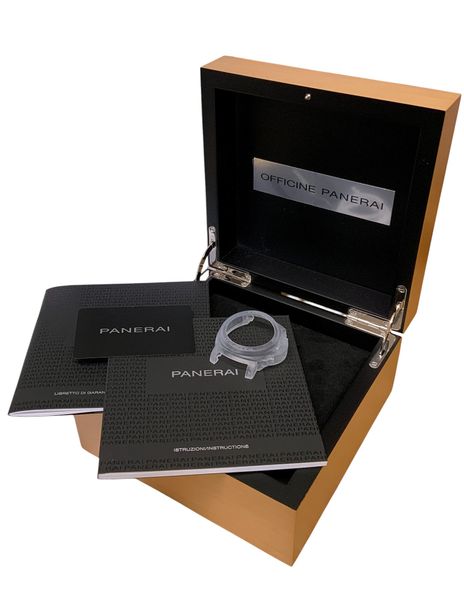 Panerai Luminor Base PAM01000